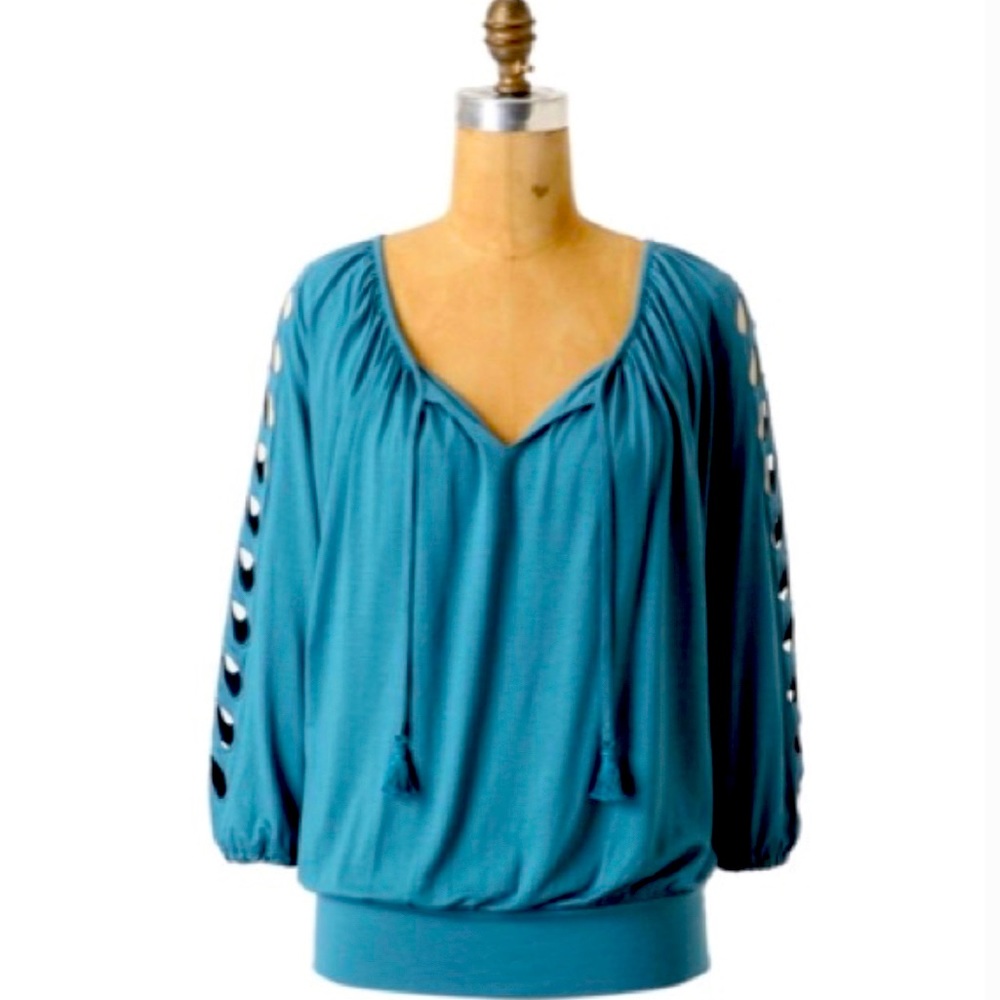 Anthropologie Deletta Catch A Glimpse Cutout Pullover Knit Tee